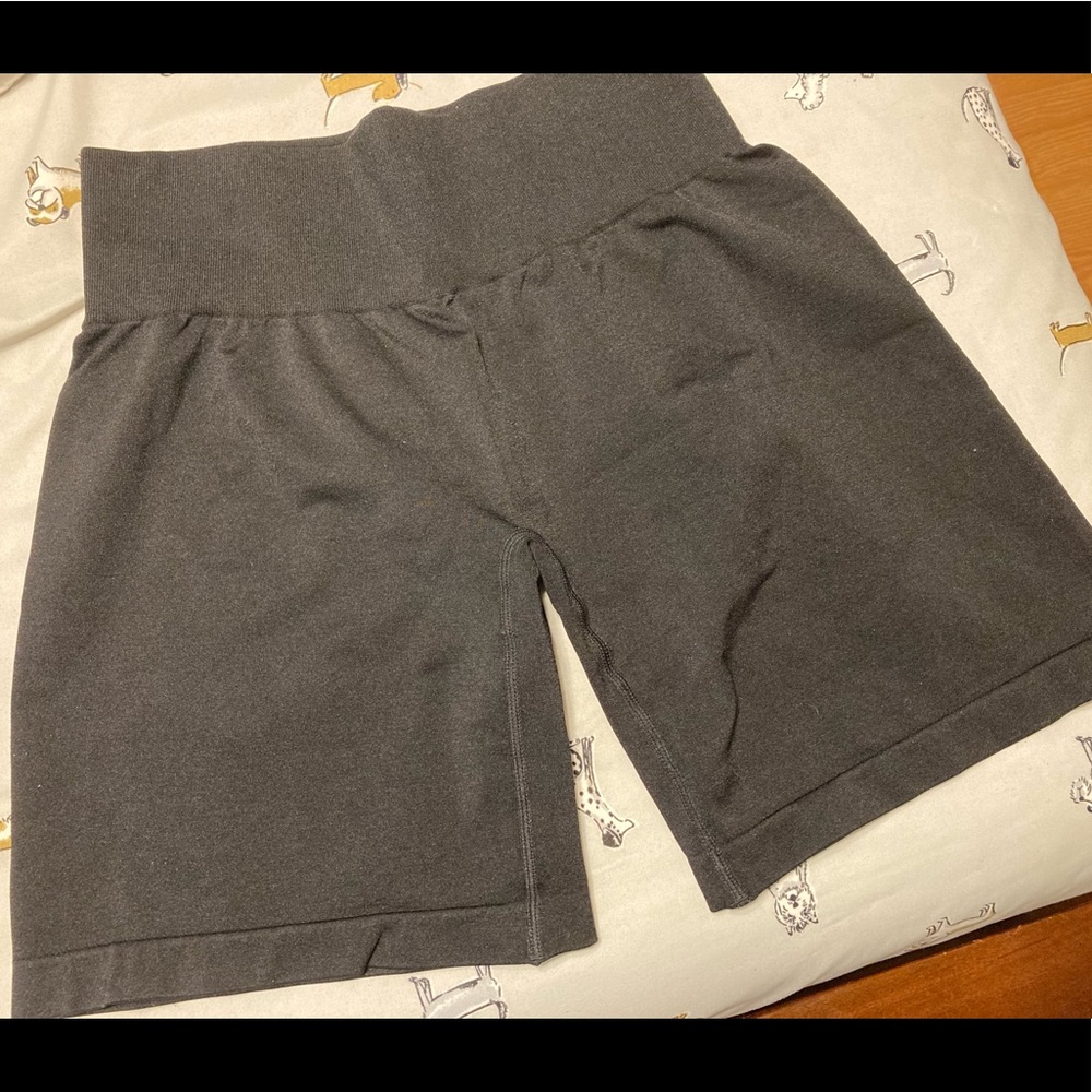 NVGTN Shorts